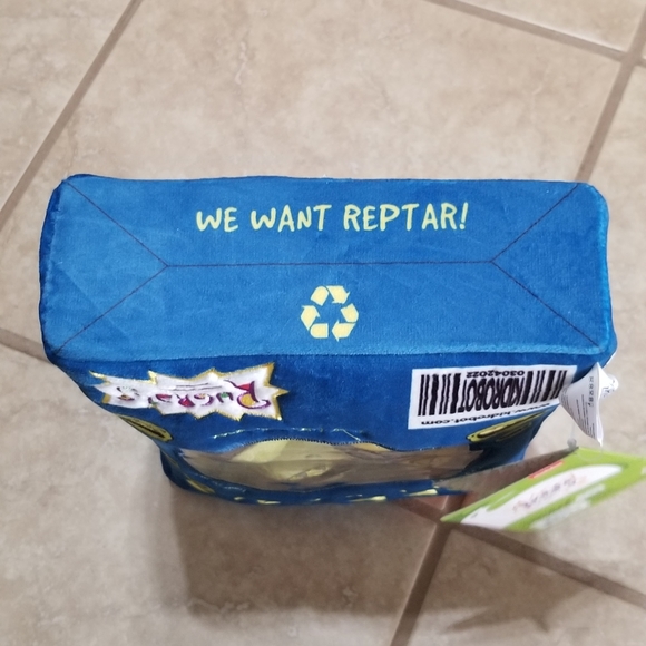 Kidrobot Rugrats Interactive Reptar Cereal Box Plush - Picture 5 of 5
